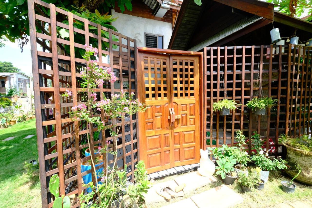 Heyuan Hostal Chiang Mai Exterior foto